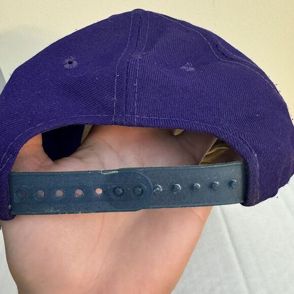 Vintage Minnesota Vikings 90s Script Snapback Sports Specialties Hat Adjustable - Picture 6 of 10